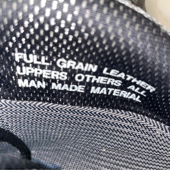 Mountain Gear High Top Hiking Boots Men Size 12 US 46 EU Waterproof Outdoors - Picture 8 of 9